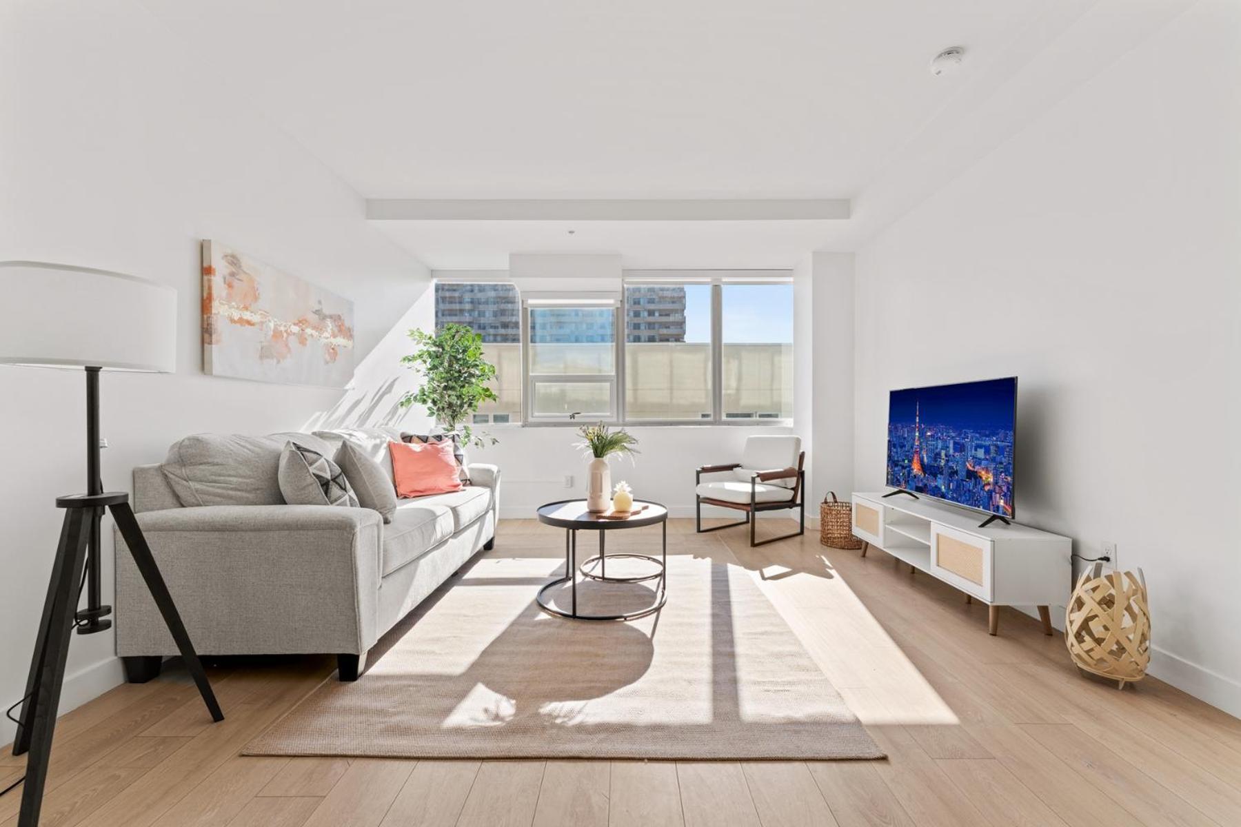 Hotel Stylish Downtown La Getaway - Prime Location On Wilshire Blvd! 2 Bedroom 1 Bath Los Angeles